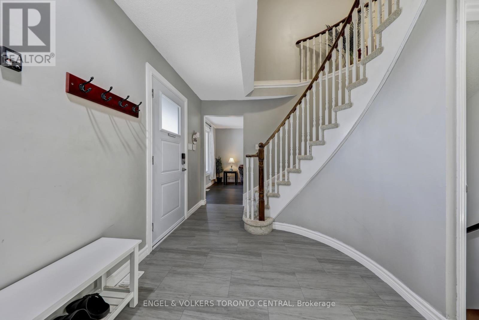 Photo 45 of 14 Soper Creek Drive, Clarington ON