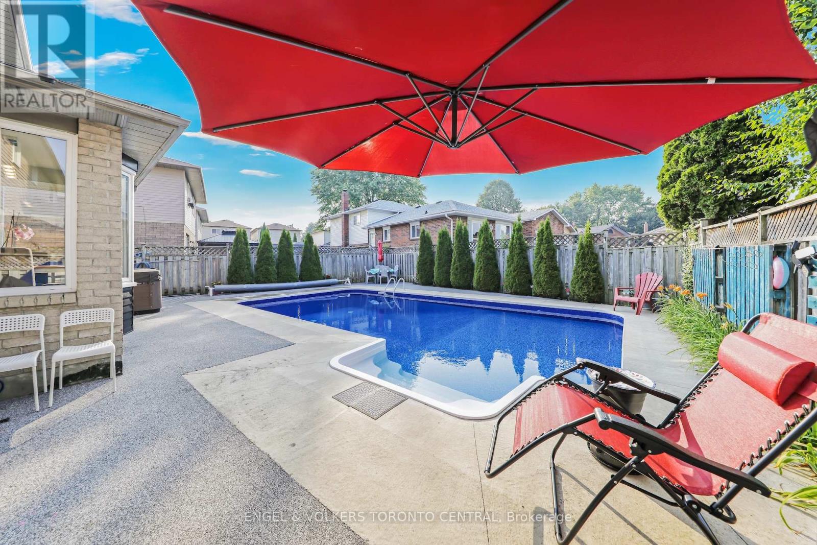 Photo 24 of 14 Soper Creek Drive, Clarington ON