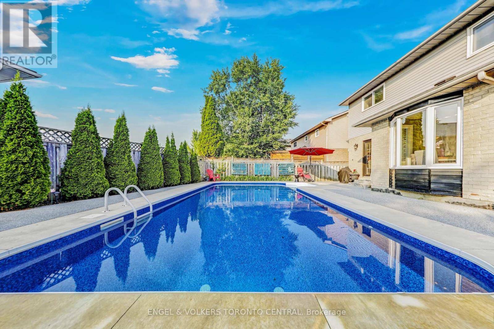 Photo 23 of 14 Soper Creek Drive, Clarington ON
