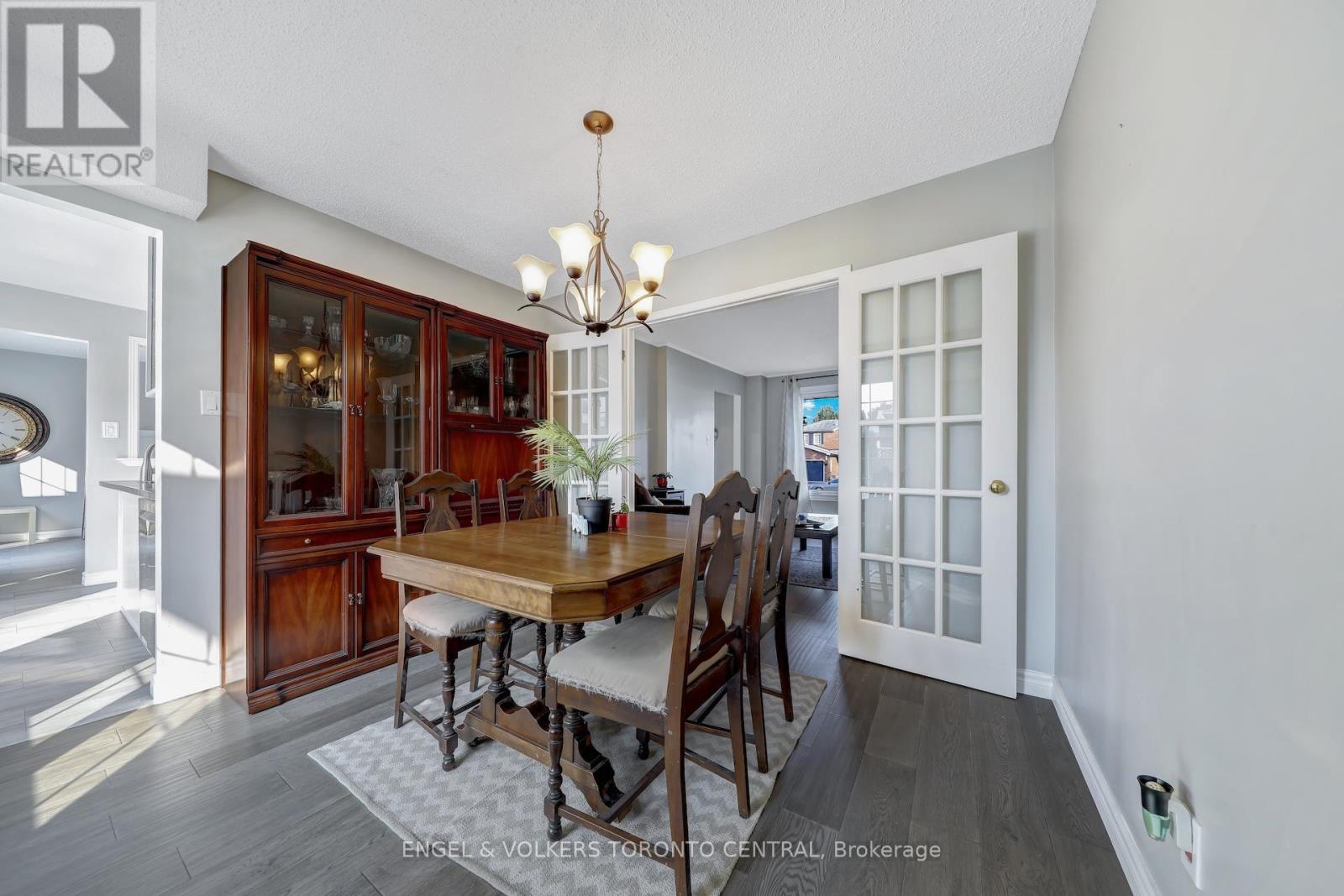 Photo 42 of 14 Soper Creek Drive, Clarington ON
