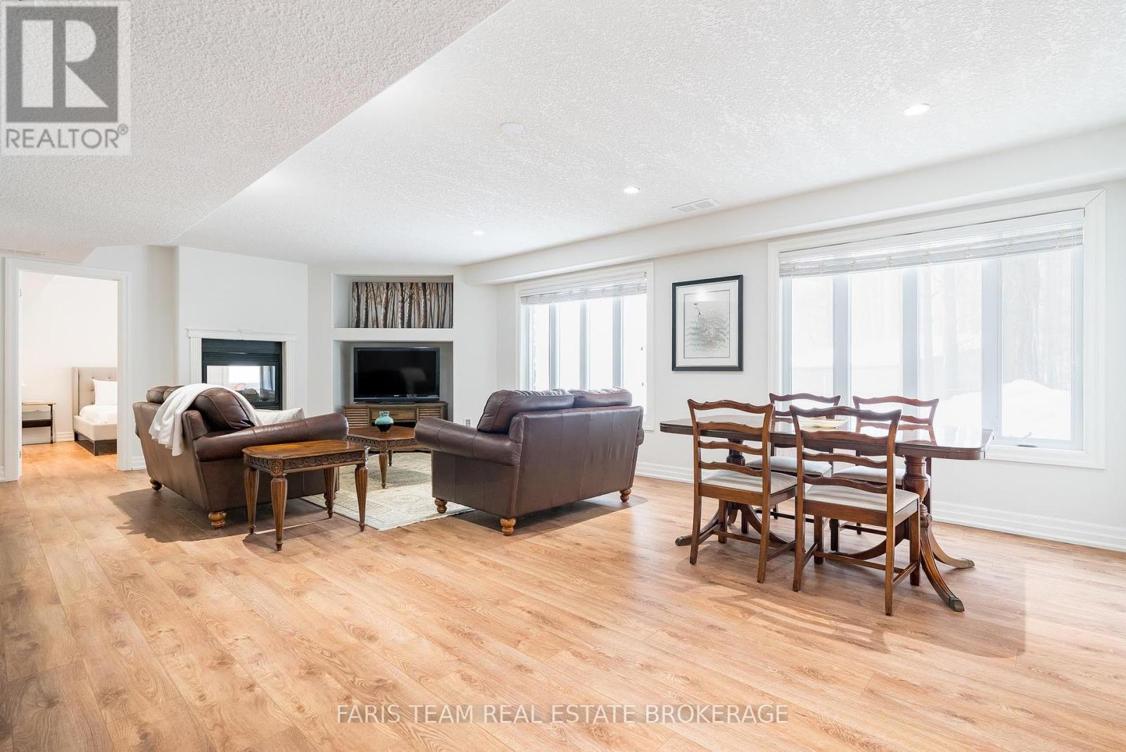Photo 32 of 7 Highland Drive, Oromedonte ON