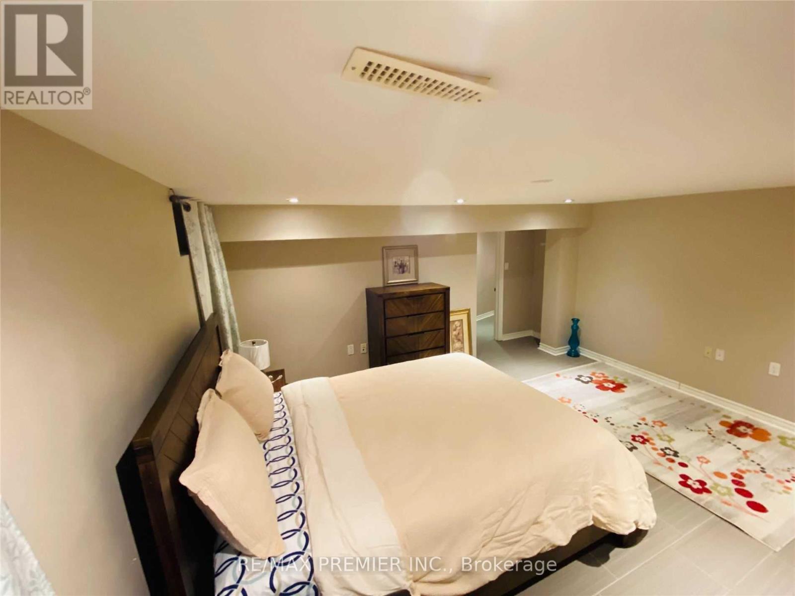 Photo 9 of Bsmt Apt 10 Jopling Avenue N, Toronto ON