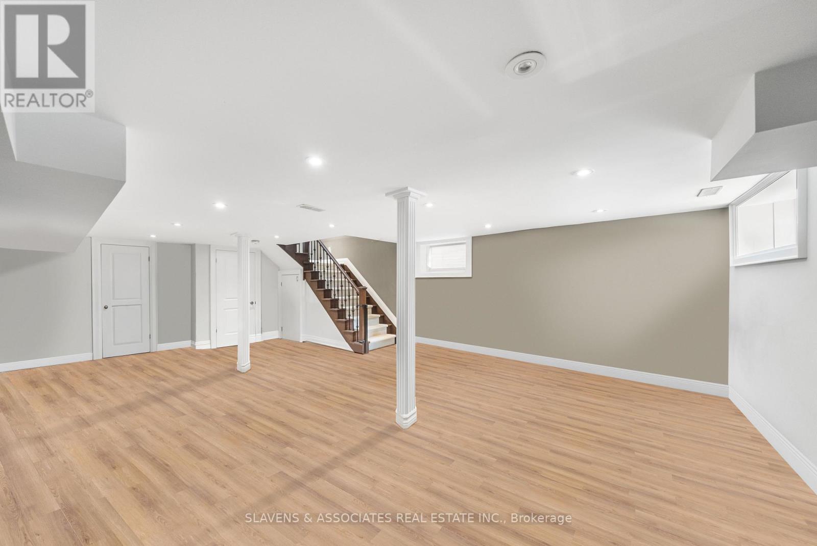 Photo 25 of 1213 Glencairn Avenue, Toronto ON