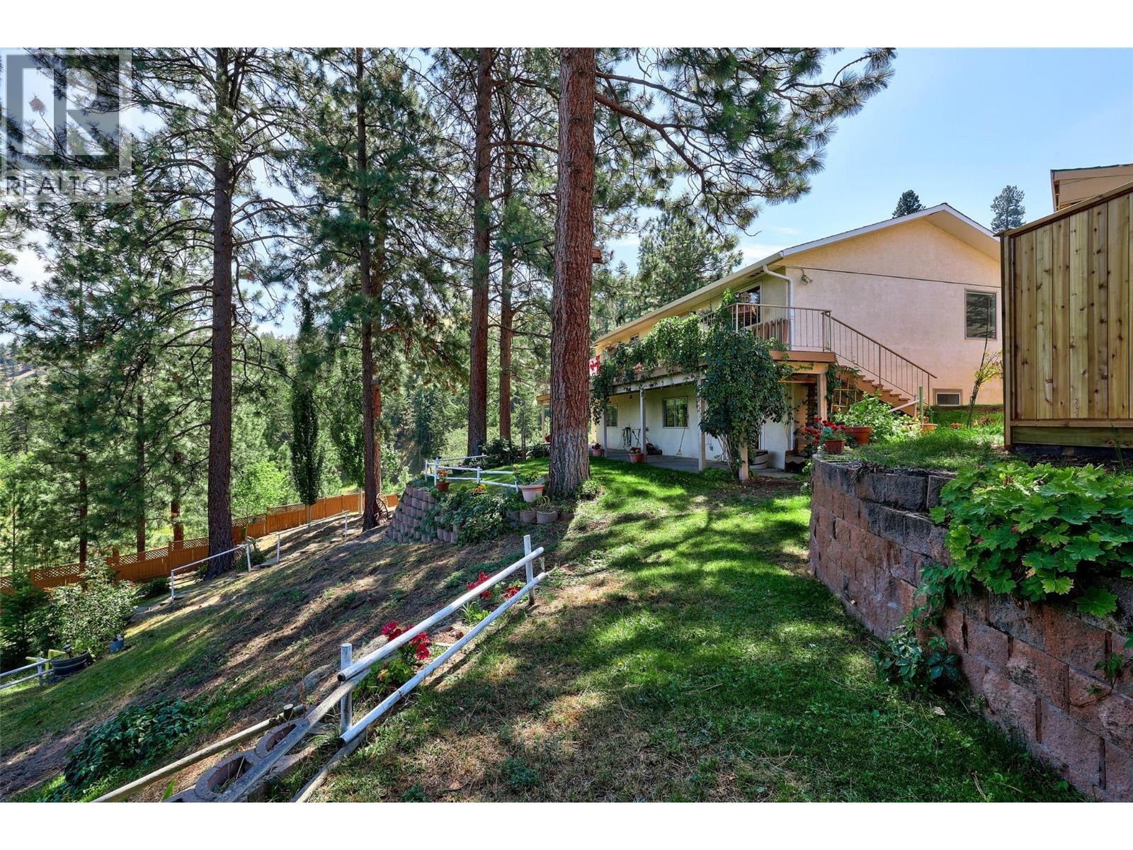 Photo 37 of 112 Monmouth Drive, Kamloops BC