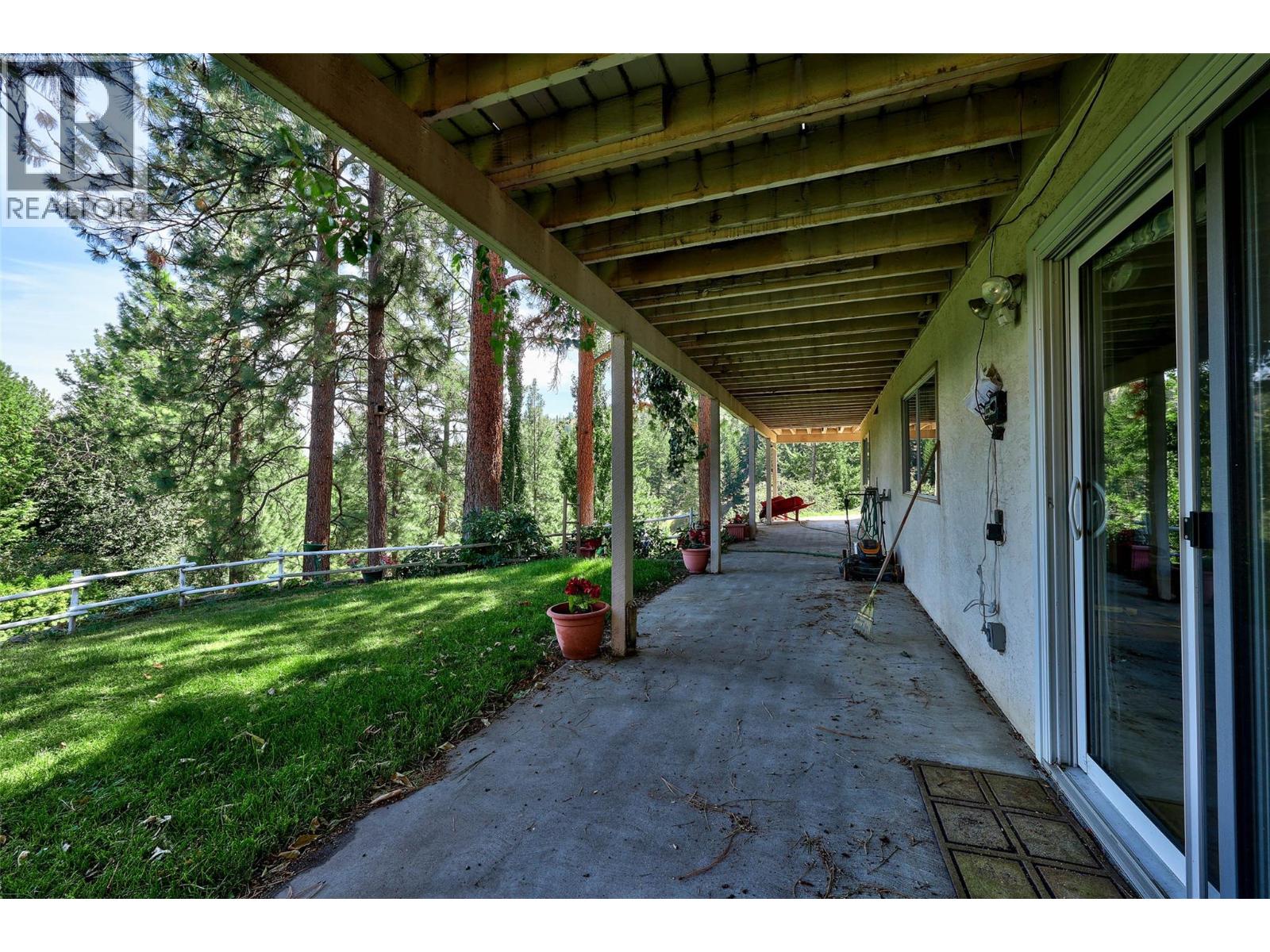 Photo 35 of 112 Monmouth Drive, Kamloops BC