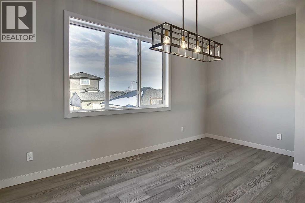 Photo 23 of 434 River Avenue, Cochrane AB