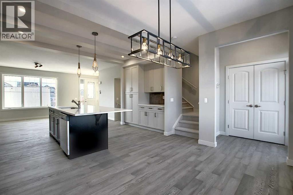 Photo 16 of 434 River Avenue, Cochrane AB