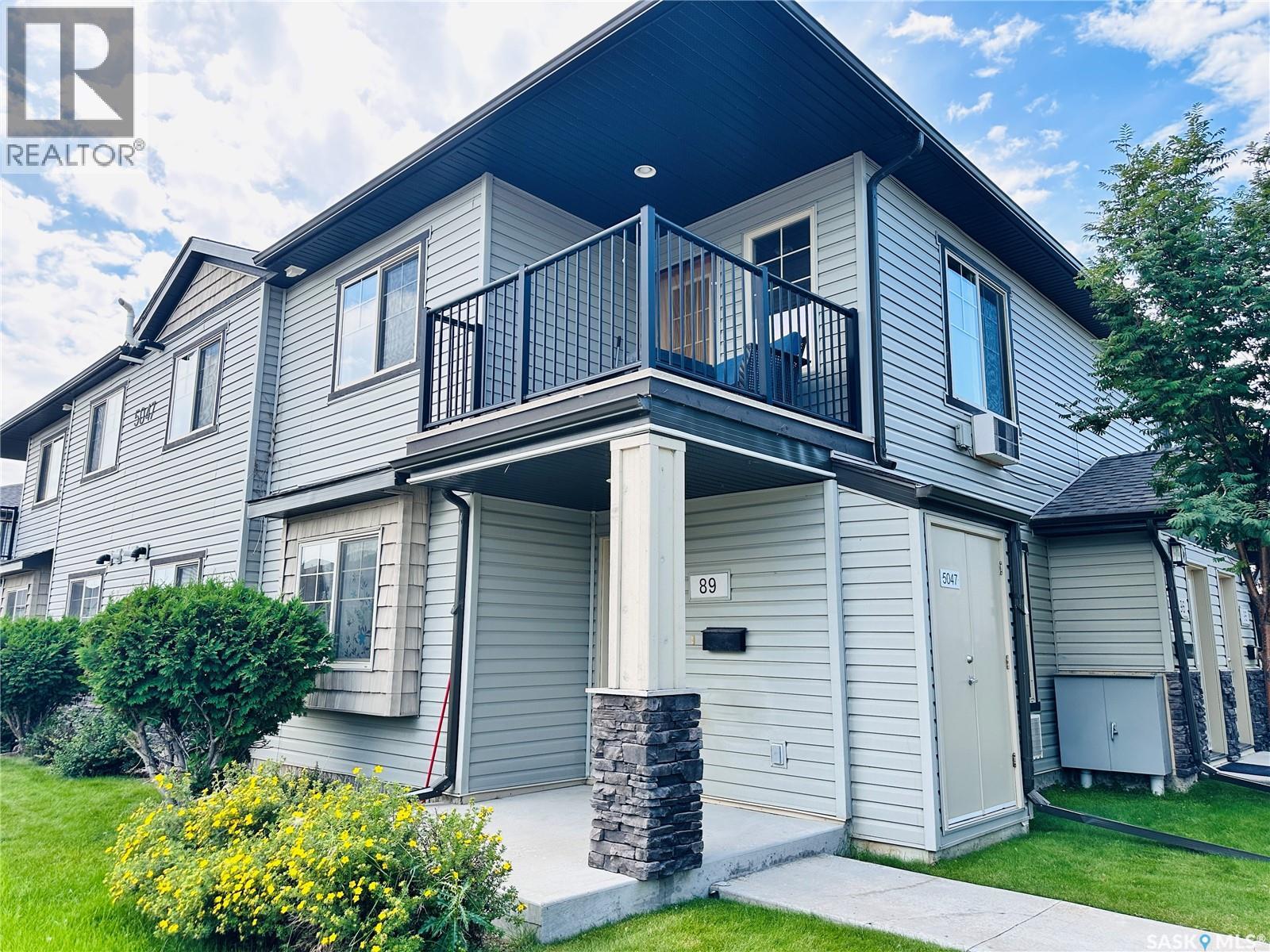 Photo 2 of 89 5047 James Hill Road, Regina SK