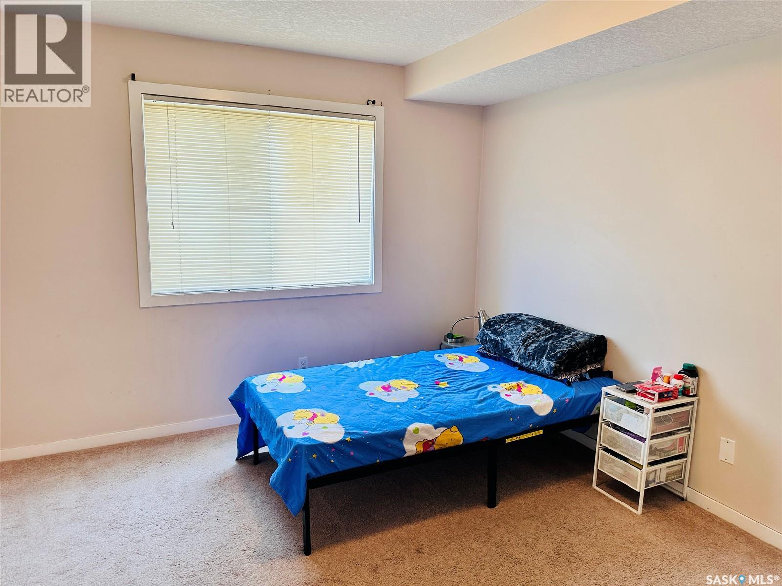 Photo 7 of 89 5047 James Hill Road, Regina SK