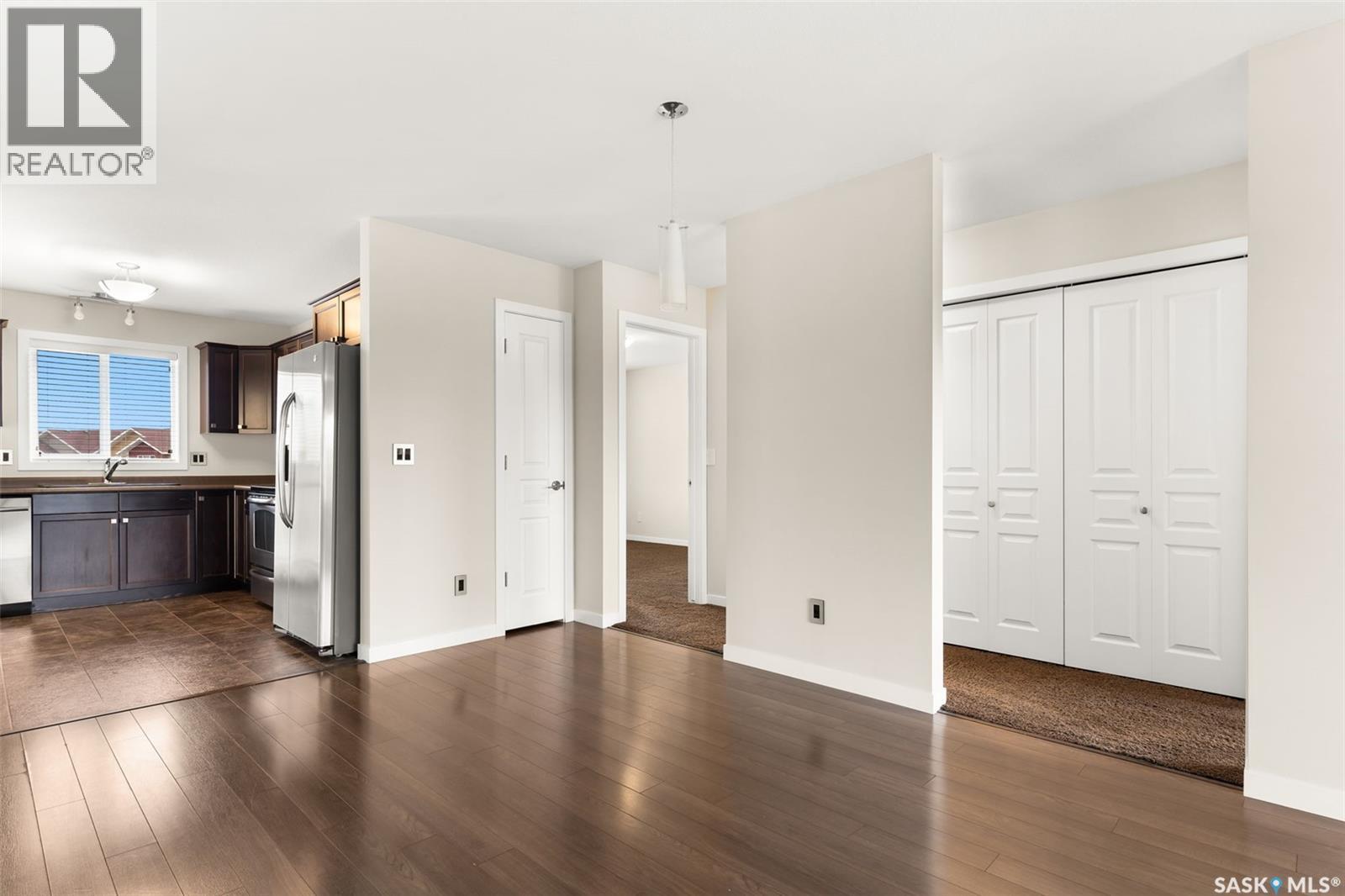 Photo 14 of 4 5004 James Hill Road, Regina SK
