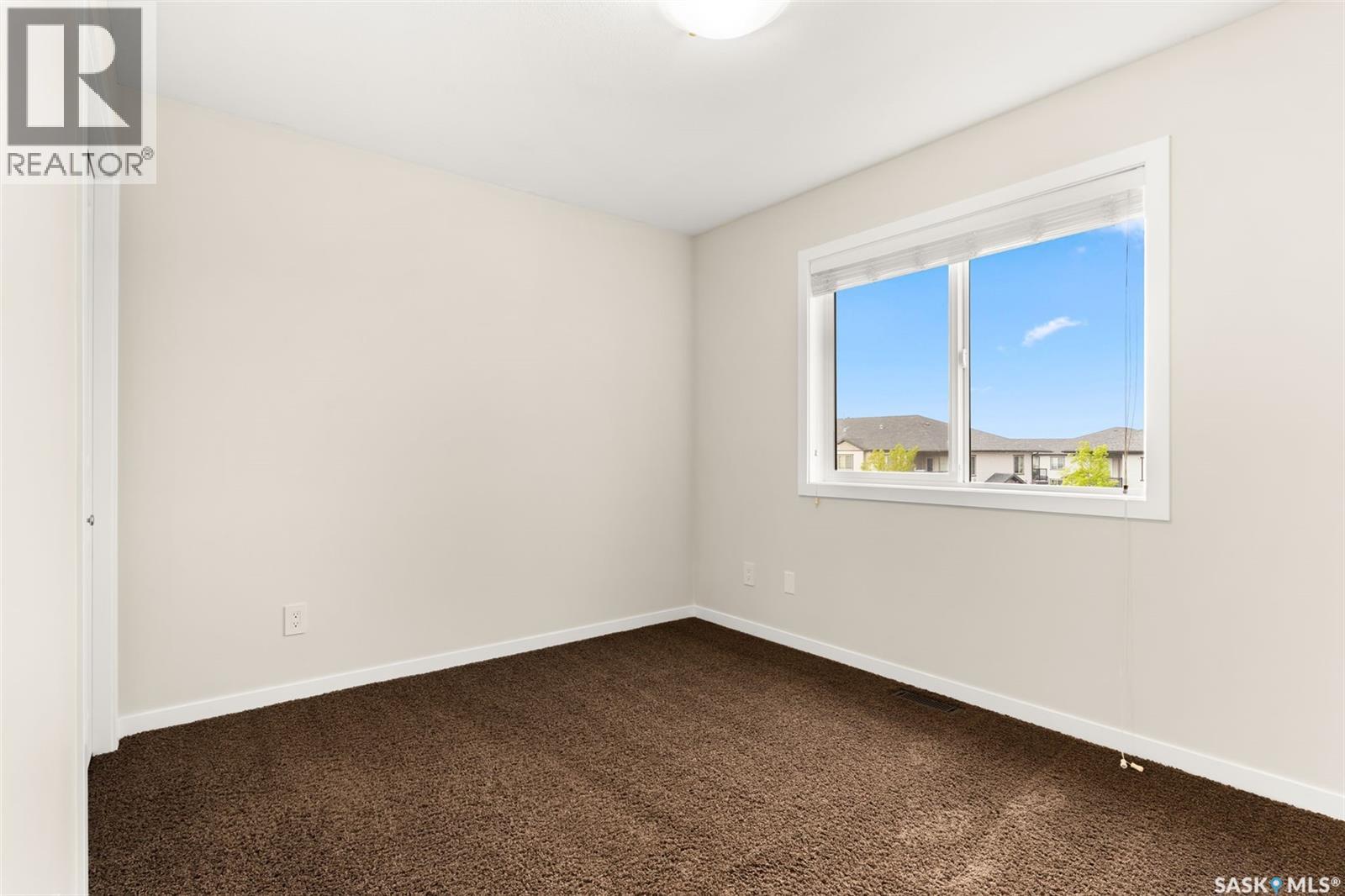 Photo 19 of 4 5004 James Hill Road, Regina SK