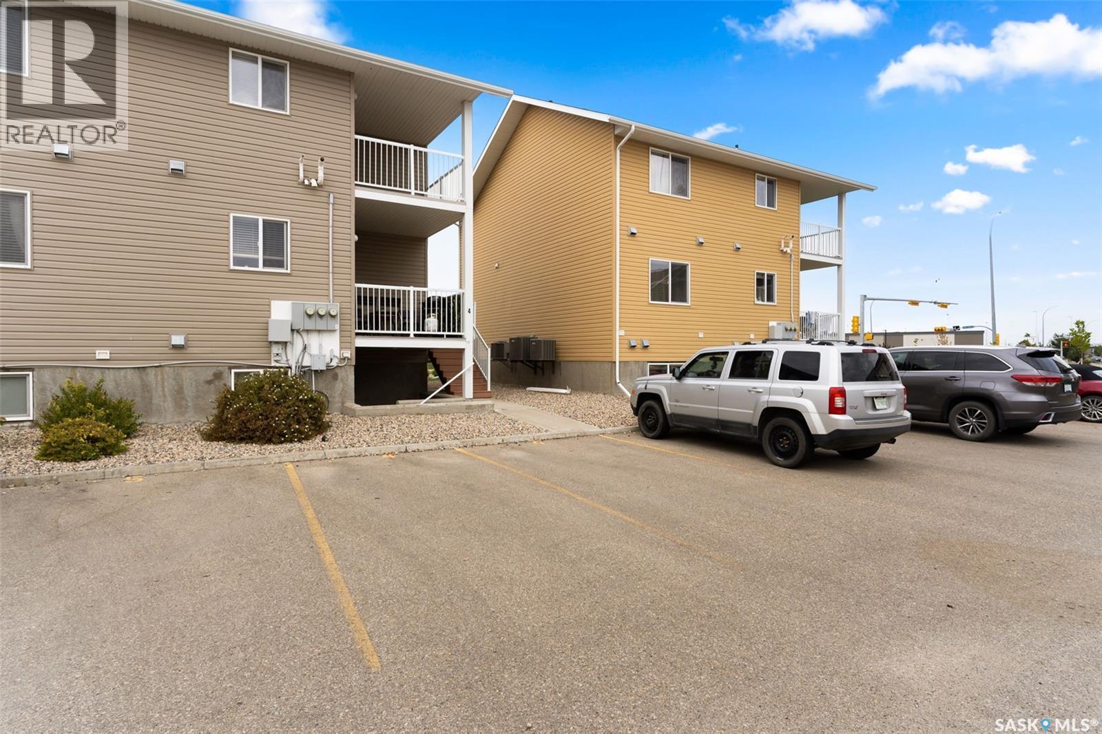 Photo 27 of 4 5004 James Hill Road, Regina SK
