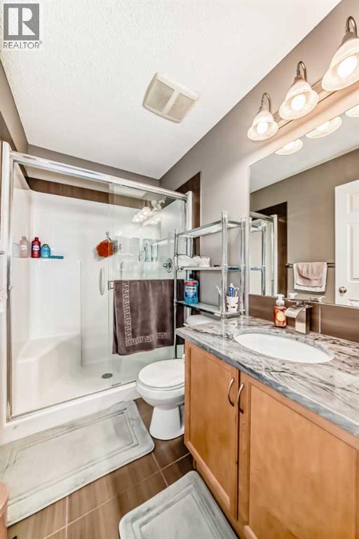 Single Family House for Sale in  New Brighton Gardens SE New Brighton Calgary 