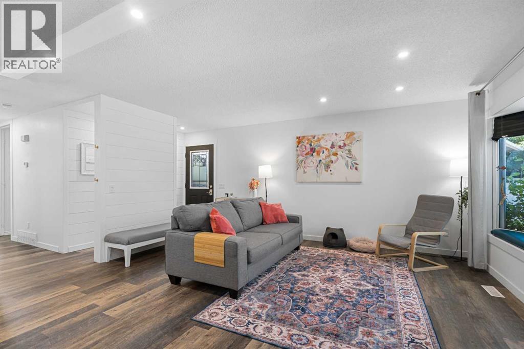 Single Family House Bungalow for Sale in  Ranchview Court NW Ranchlands Calgary 