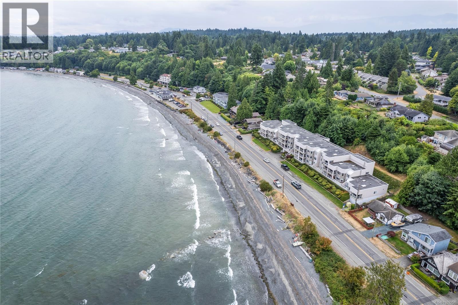 Photo 63 of 301 3156 Island Hwy W, Qualicum Beach BC