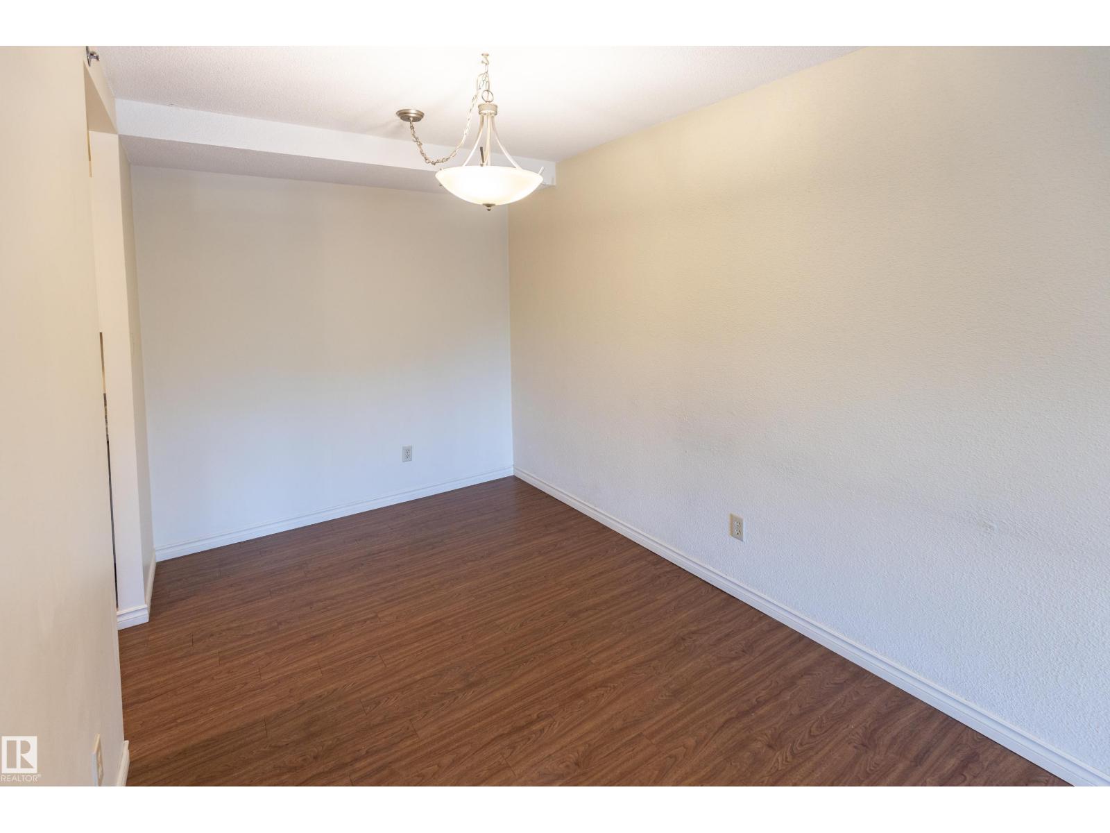 Photo 11 of 407 11211 85 St Nw, Edmonton AB