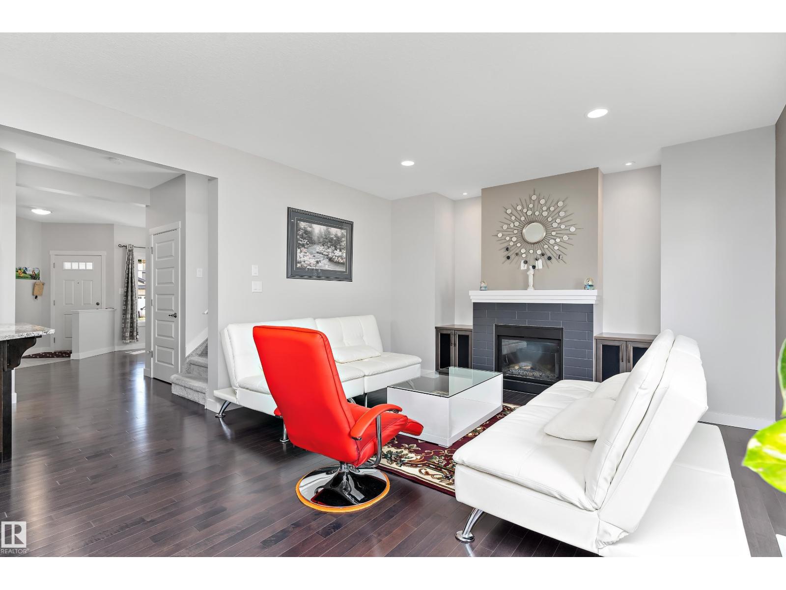 Photo 8 of 20620 97 Av Nw, Edmonton AB