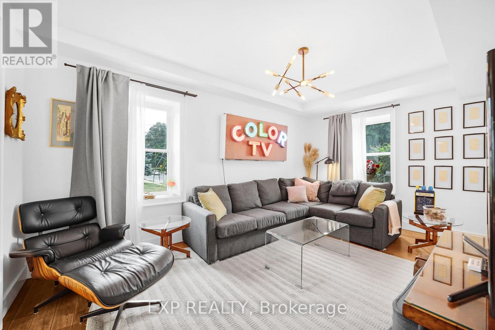 Photo 15 of 20 Elgin Street S, Halton Hills ON