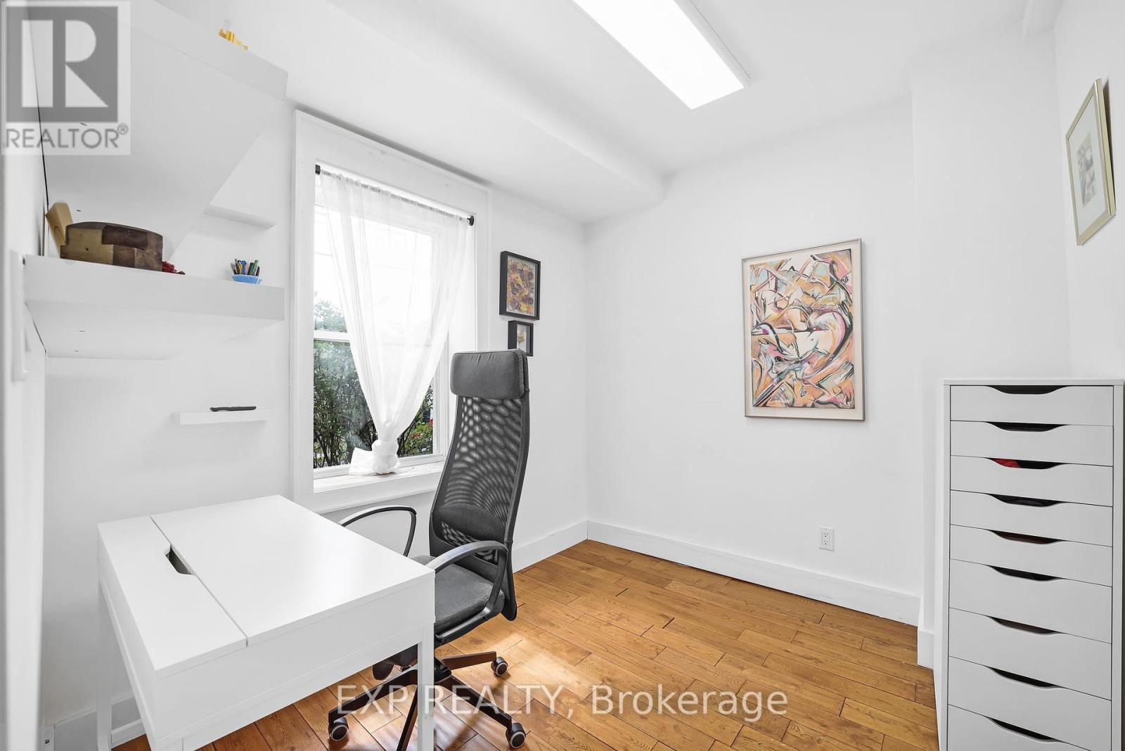 Photo 18 of 20 Elgin Street S, Halton Hills ON