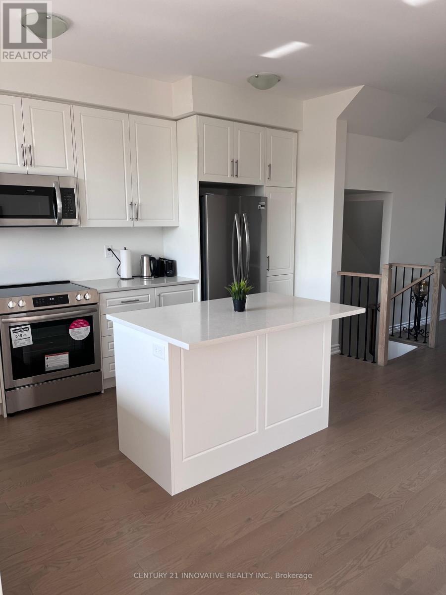 Photo 8 of 1089 Wheat Boom Drive, Oakville ON