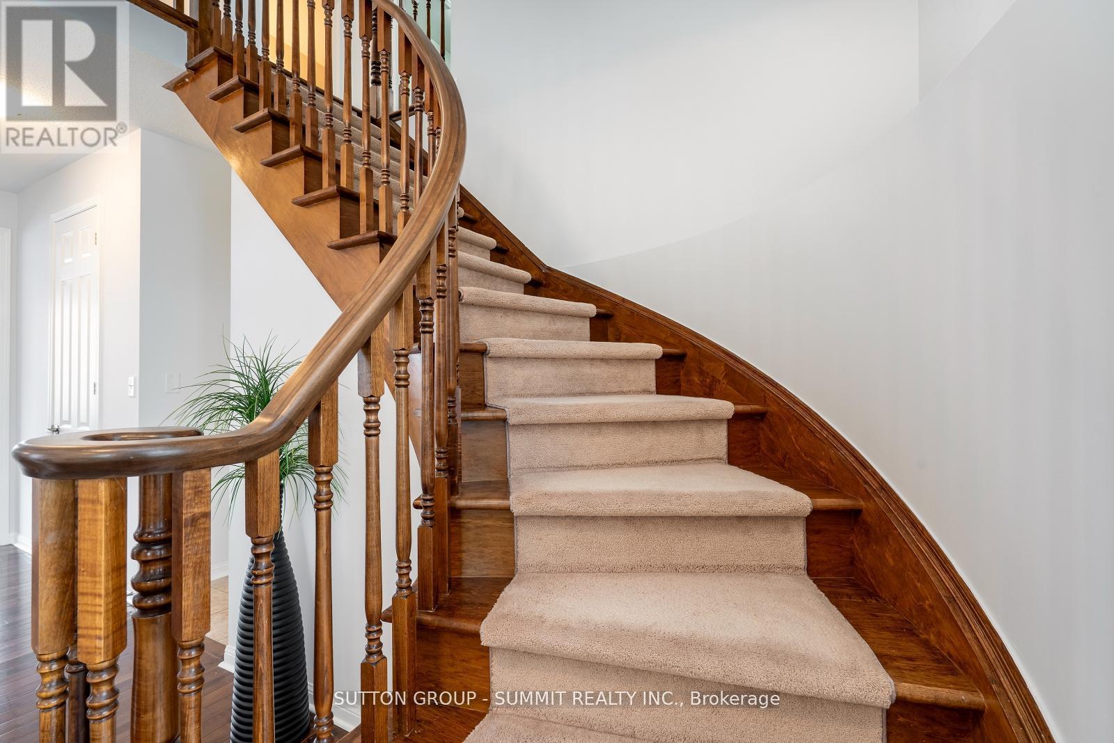 Photo 17 of 1283 Robson Crescent, Milton ON
