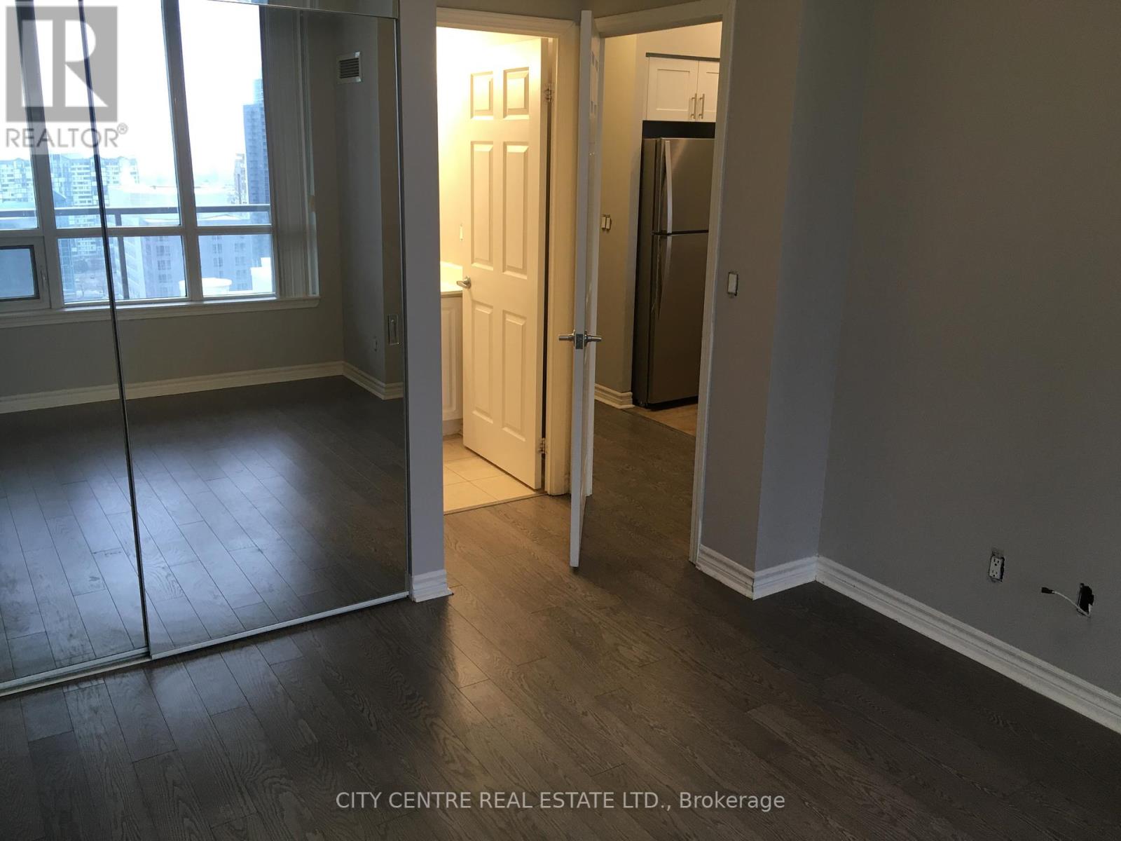 Photo 25 of 2311 388 Prince Of Wales Drive, Mississauga ON