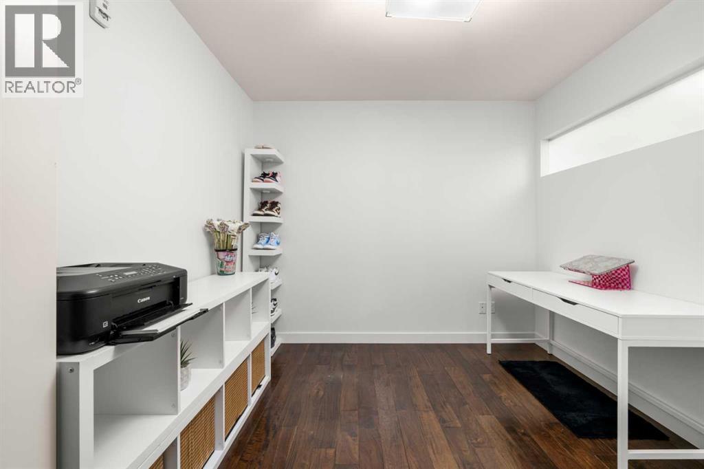 Single Family House for Sale in    Avenue SW Beltline Calgary 
