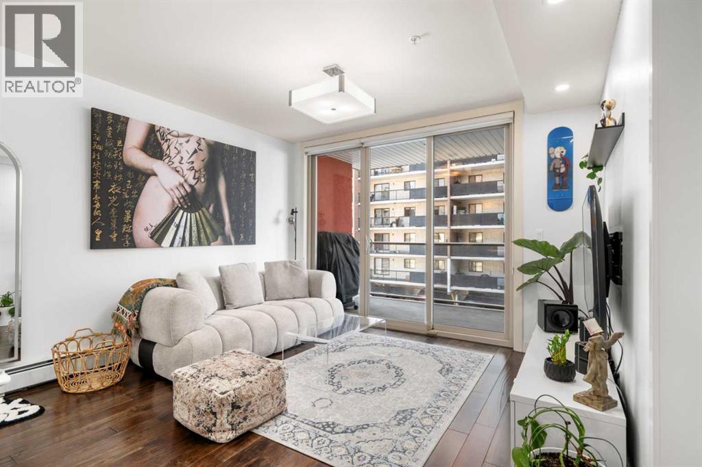 Single Family House for Sale in    Avenue SW Beltline Calgary 