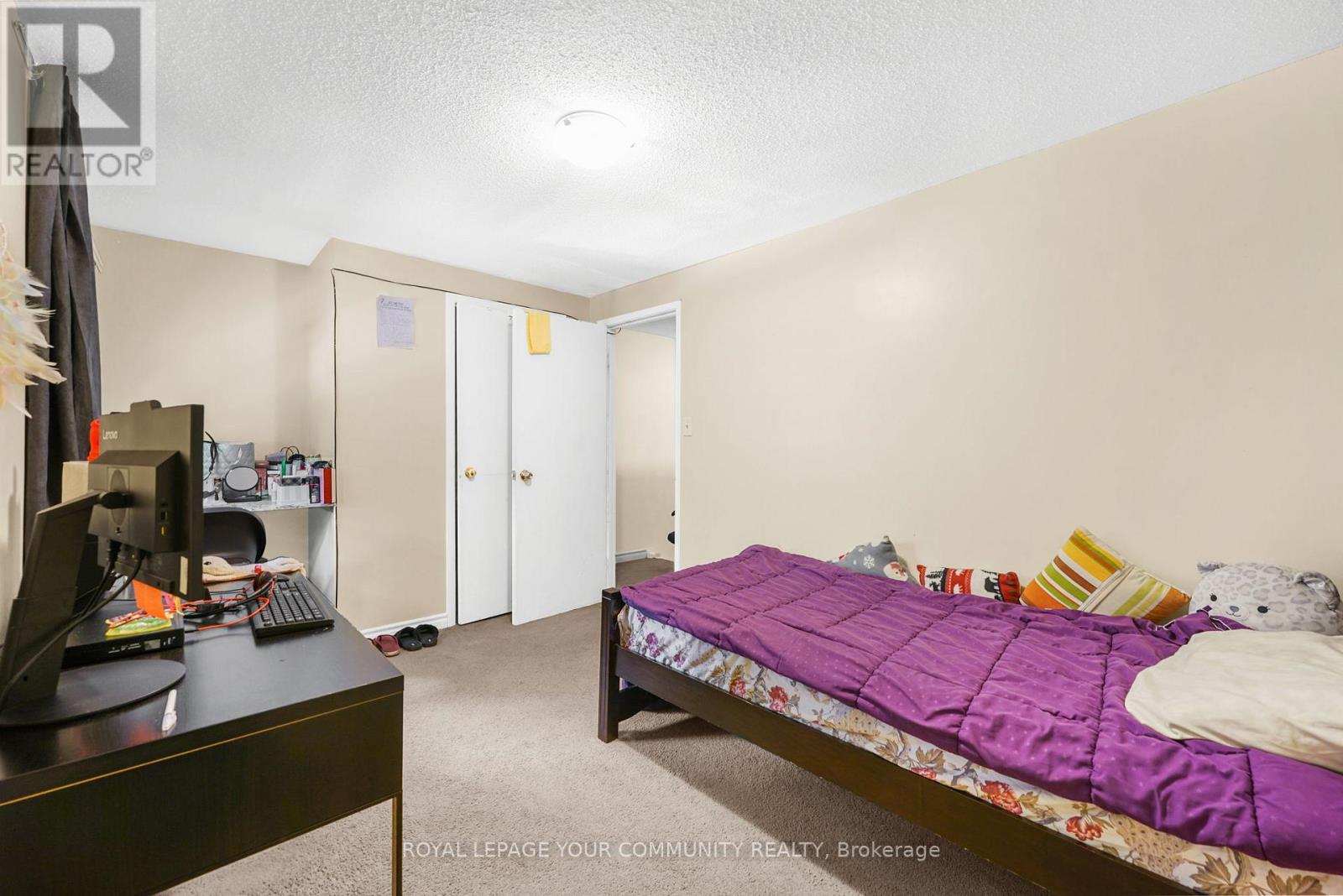 Photo 23 of J 651 Albert Street, Waterloo ON