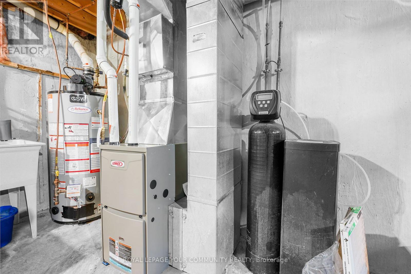 Photo 7 of J 651 Albert Street, Waterloo ON