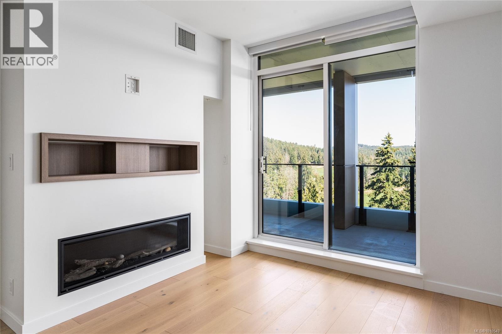 Photo 14 of 1012 2000 Hannington Rd, Langford BC