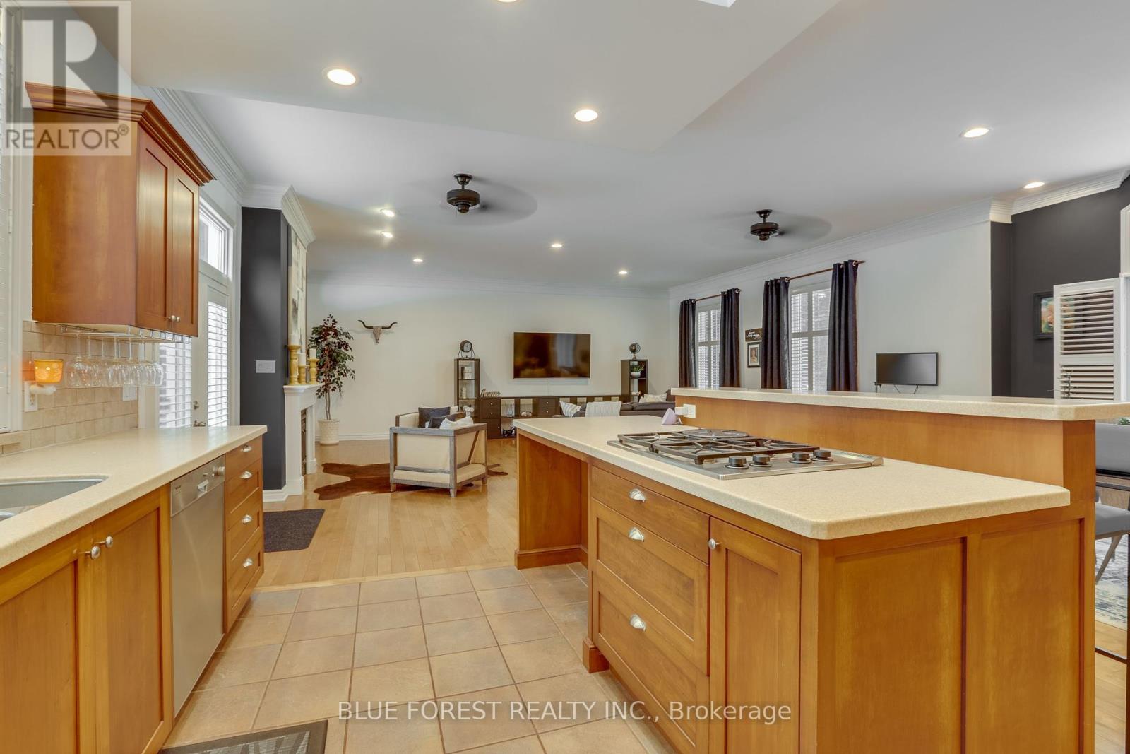 Photo 38 of 16916 Evelyn Drive, Thames Centre ON