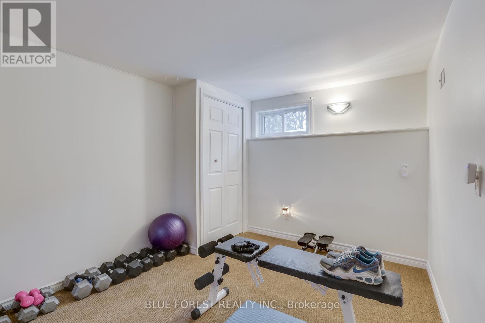 Photo 2 of 16916 Evelyn Drive, Thames Centre ON