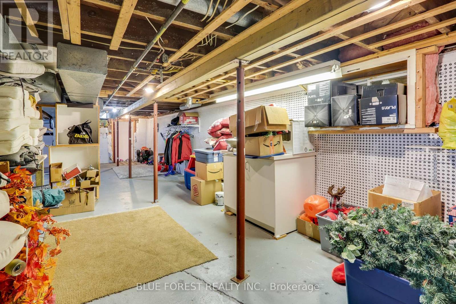 Photo 45 of 16916 Evelyn Drive, Thames Centre ON