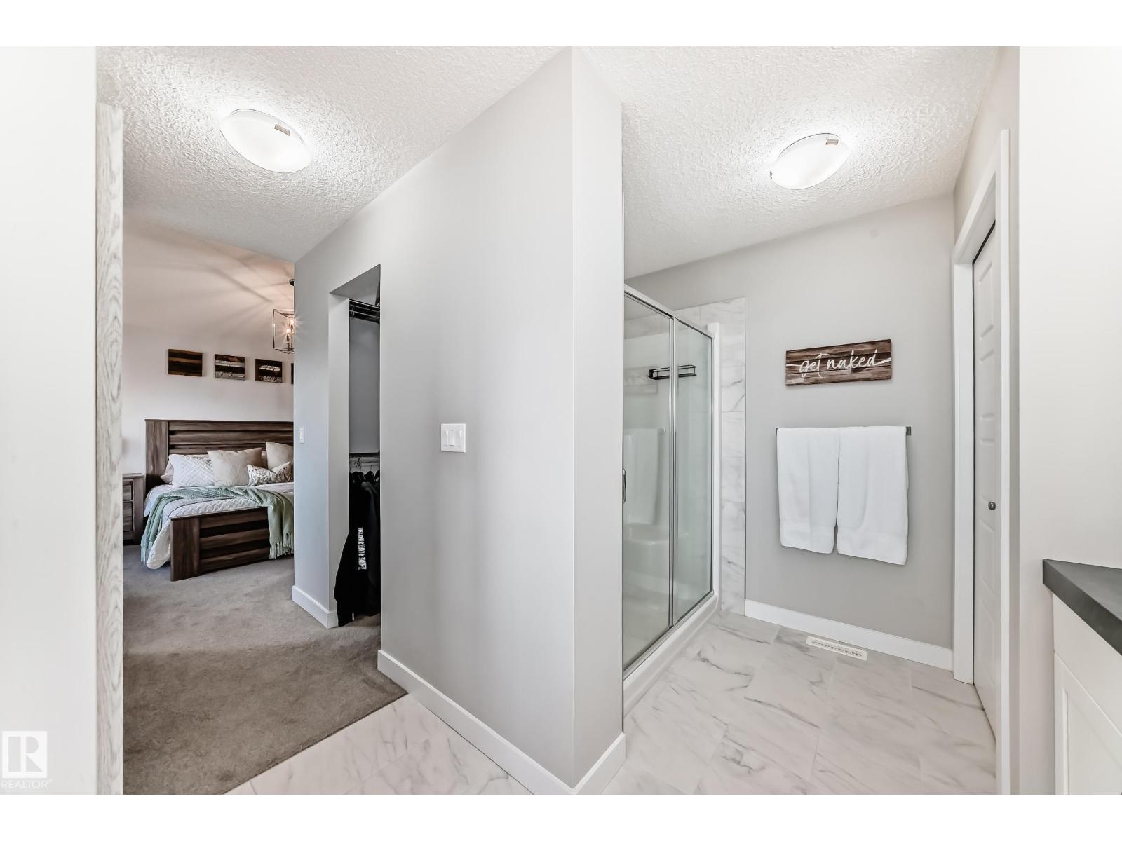 Photo 31 of 6406 49 Av, Beaumont AB