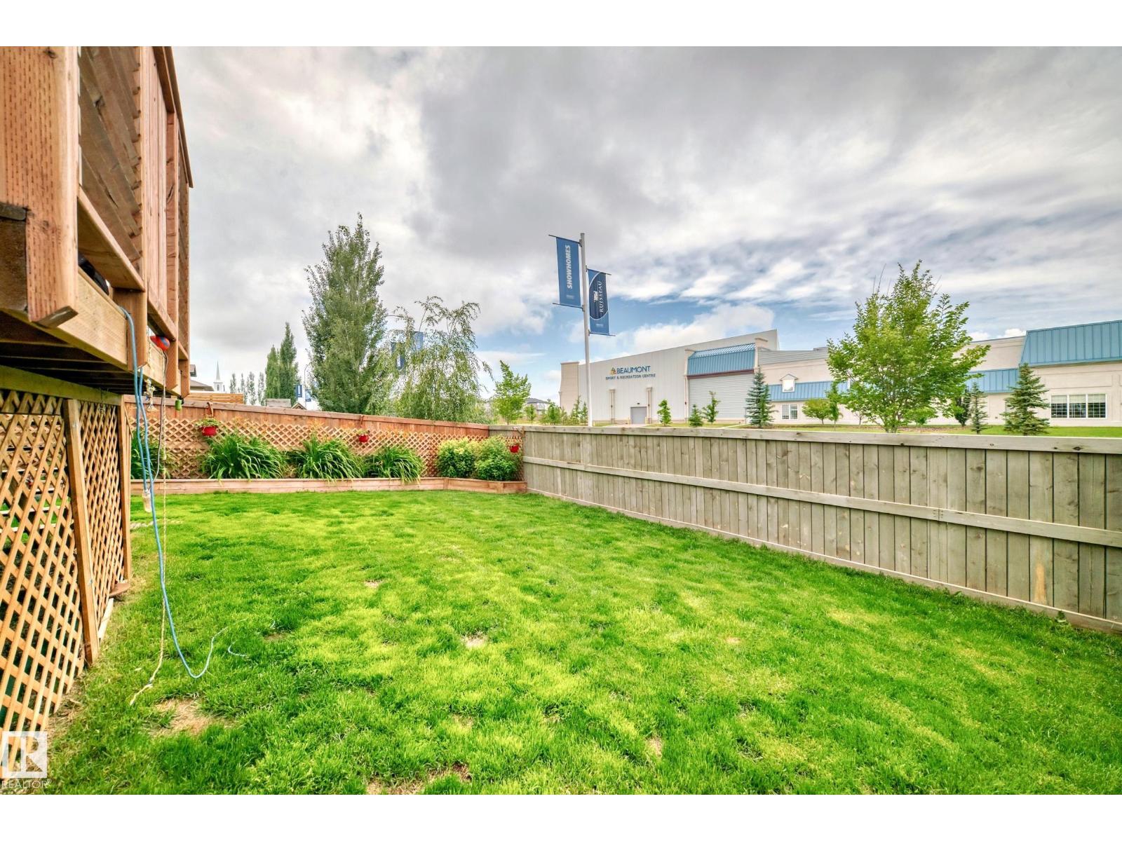 Photo 54 of 6406 49 Av, Beaumont AB
