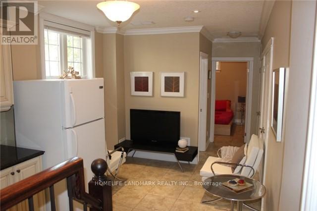 Photo 4 of Lower 202 C Finch Avenue, Toronto ON