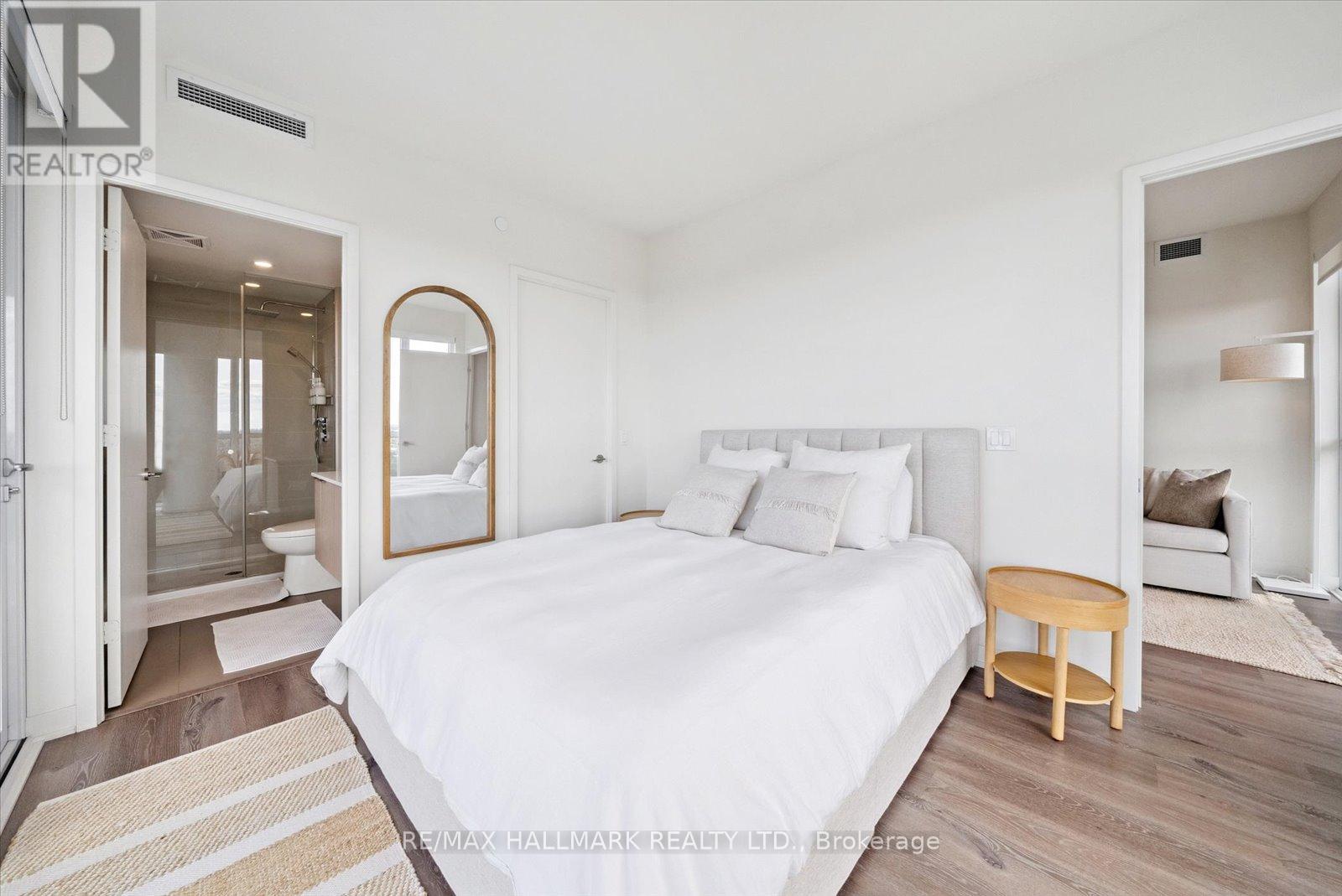 Photo 18 of 2204 10 Deerlick Court, Toronto ON