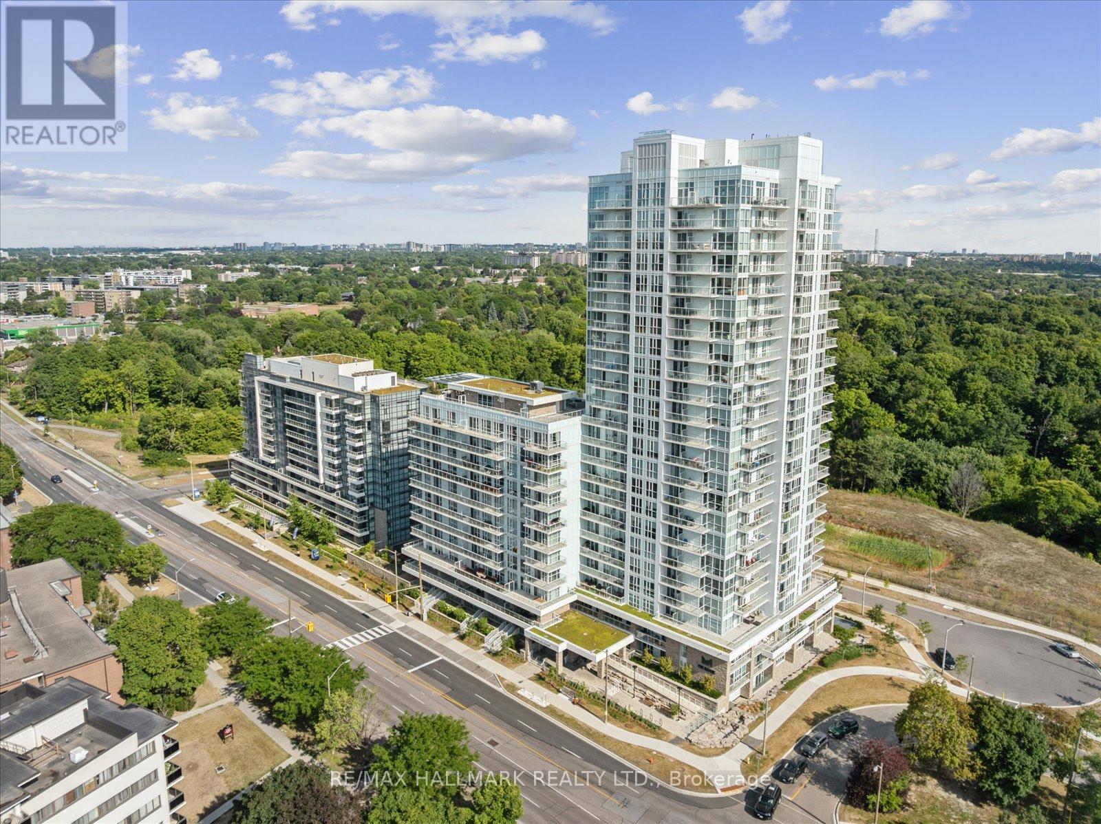 Photo 2 of 2204 10 Deerlick Court, Toronto ON