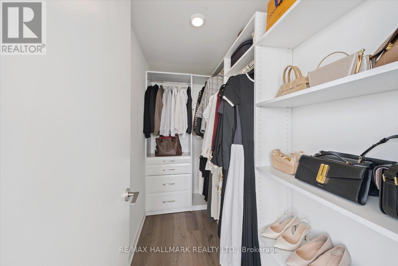 Photo 22 of 2204 10 Deerlick Court, Toronto ON