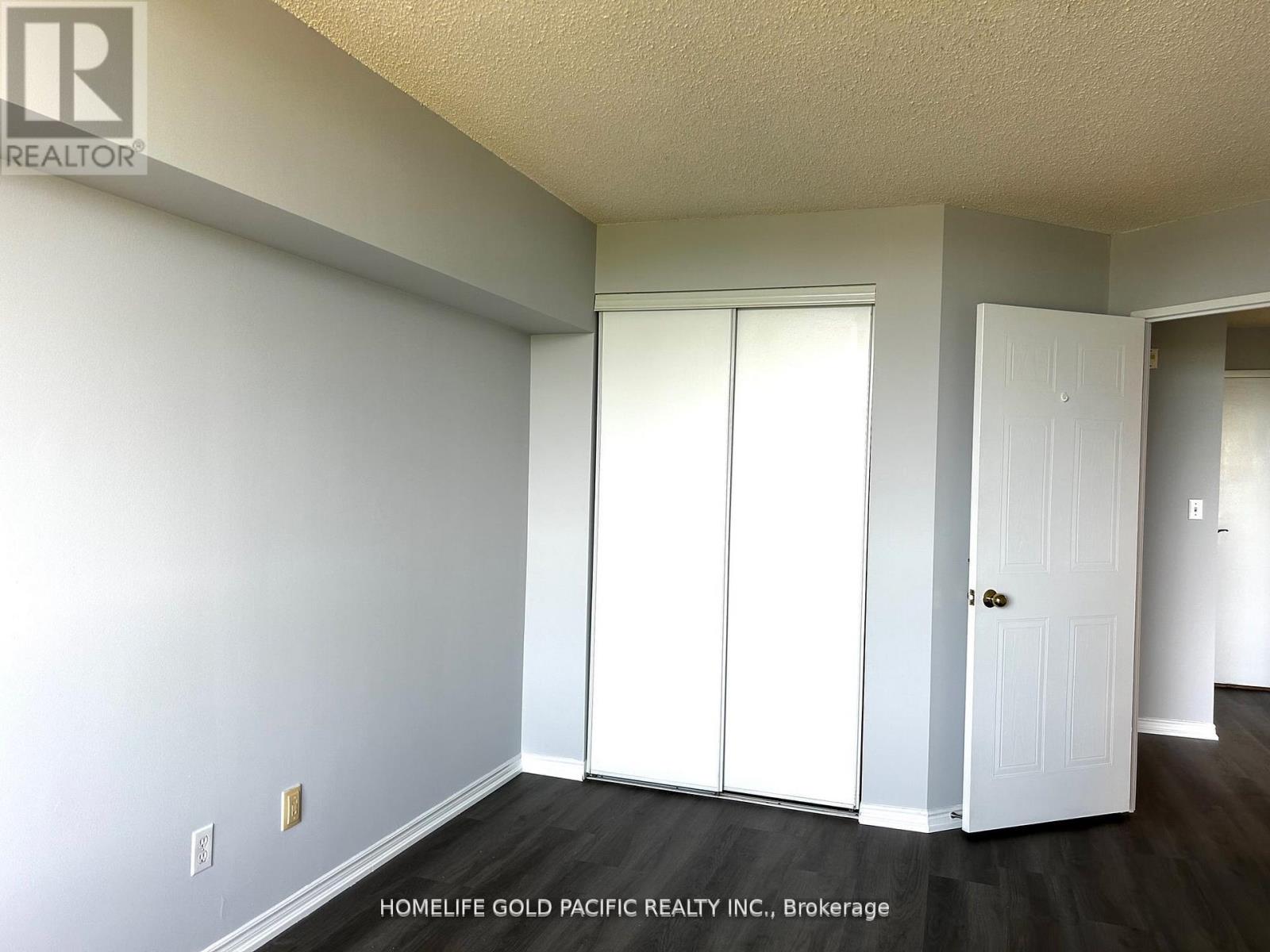 Photo 22 of 504 480 Mclevin Avenue, Toronto ON