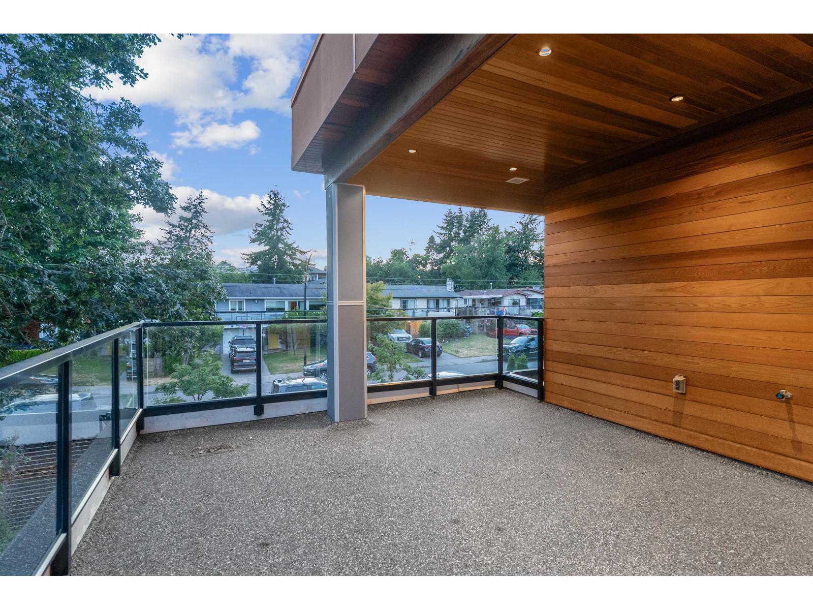 Photo 28 of 1440 Maple Street, White Rock BC