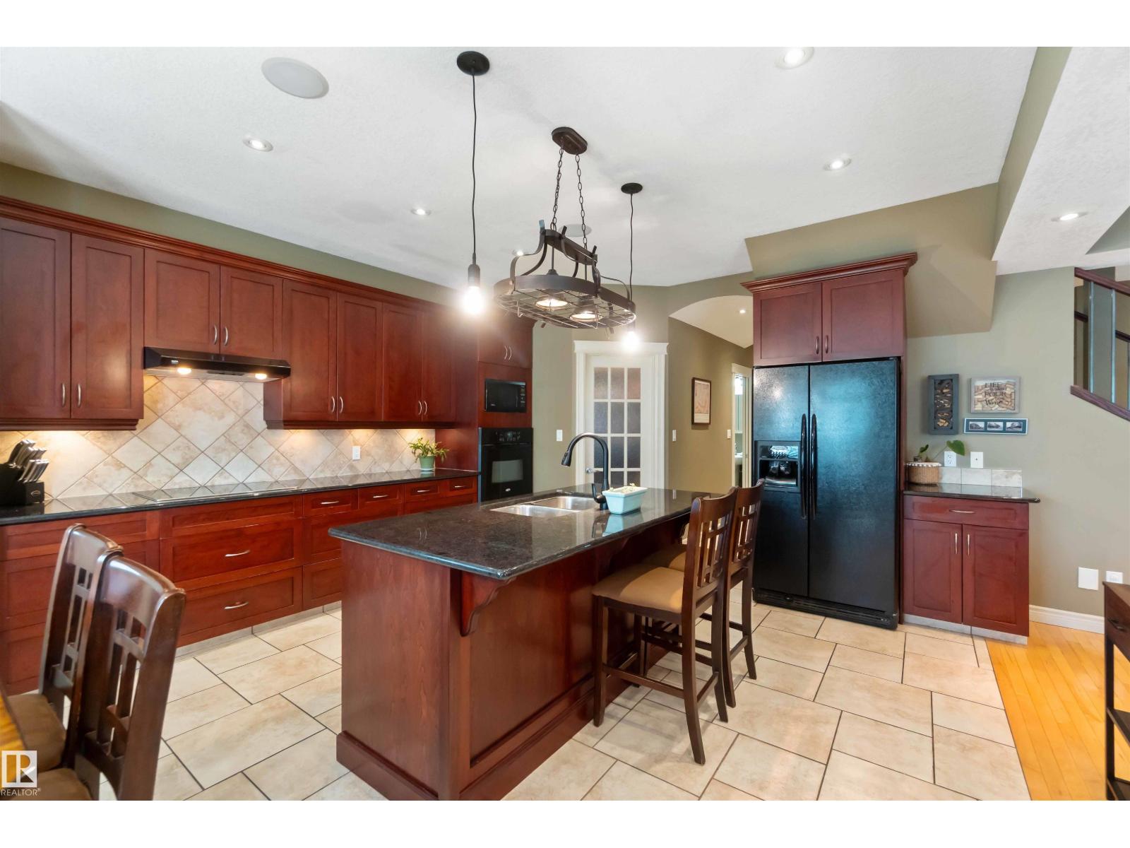 Photo 15 of 17440 119 St Nw, Edmonton AB