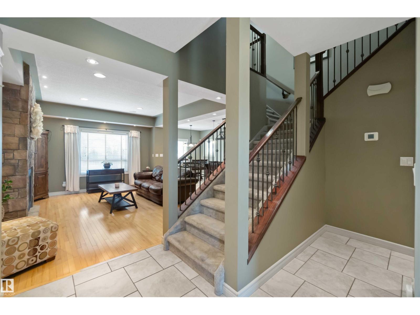 Photo 4 of 17440 119 St Nw, Edmonton AB
