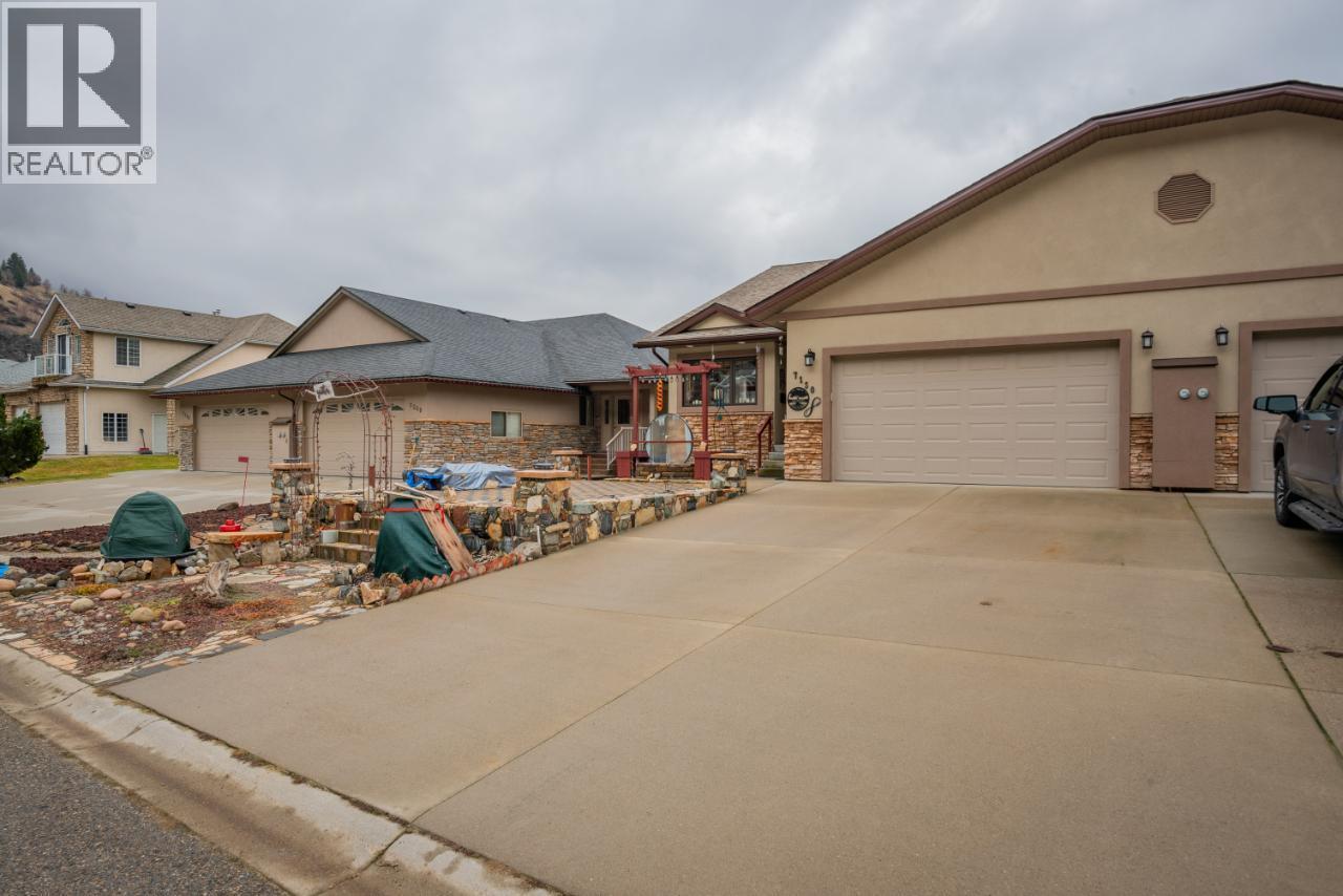 7150 DEVITO Drive, Trail