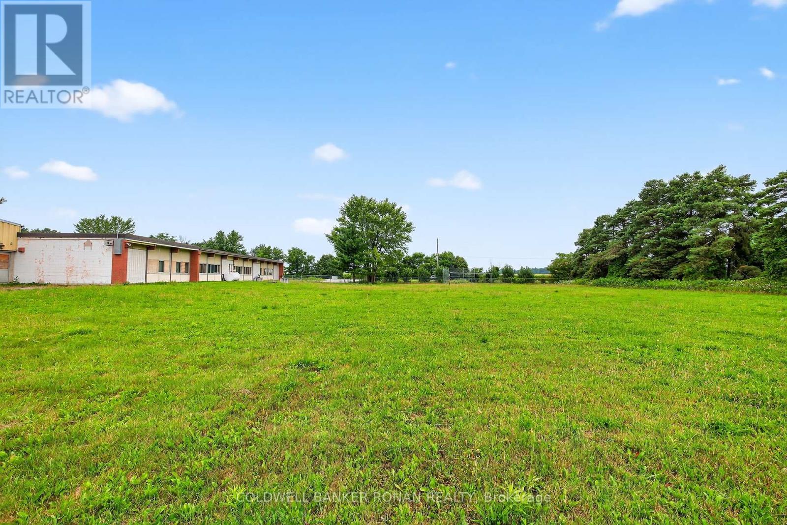 Photo 12 of 4063 10th Side Road, New Tecumseth ON
