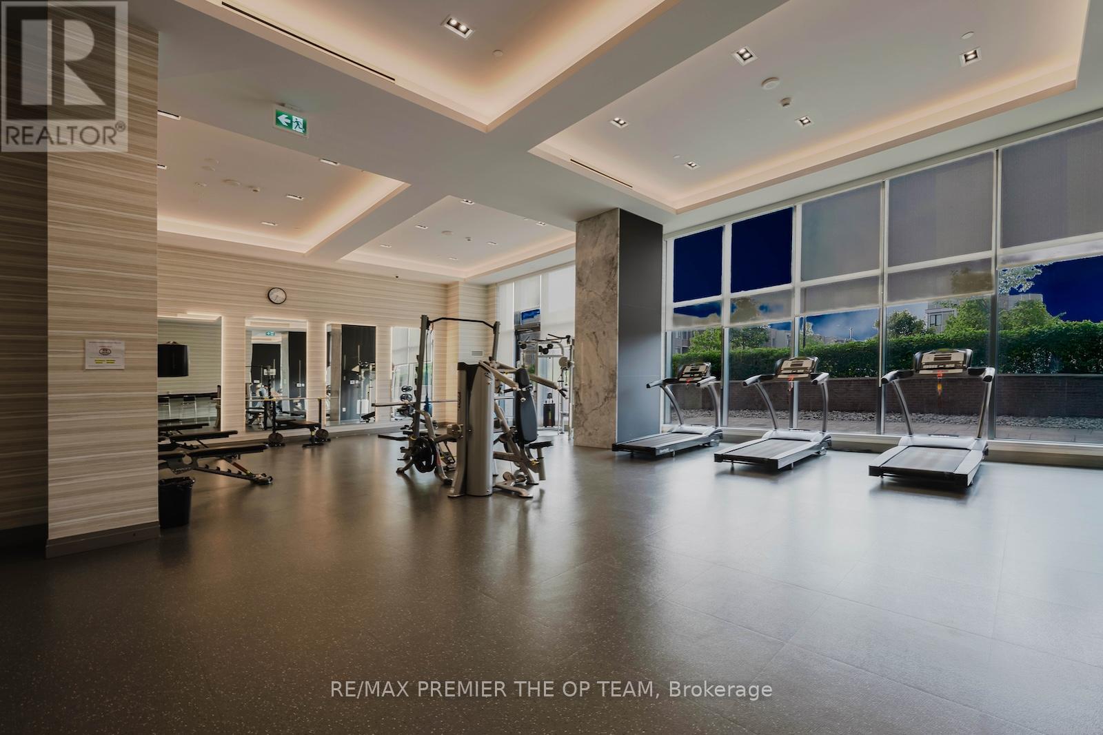 Photo 25 of 707 100 Eagle Rock Way, Vaughan ON