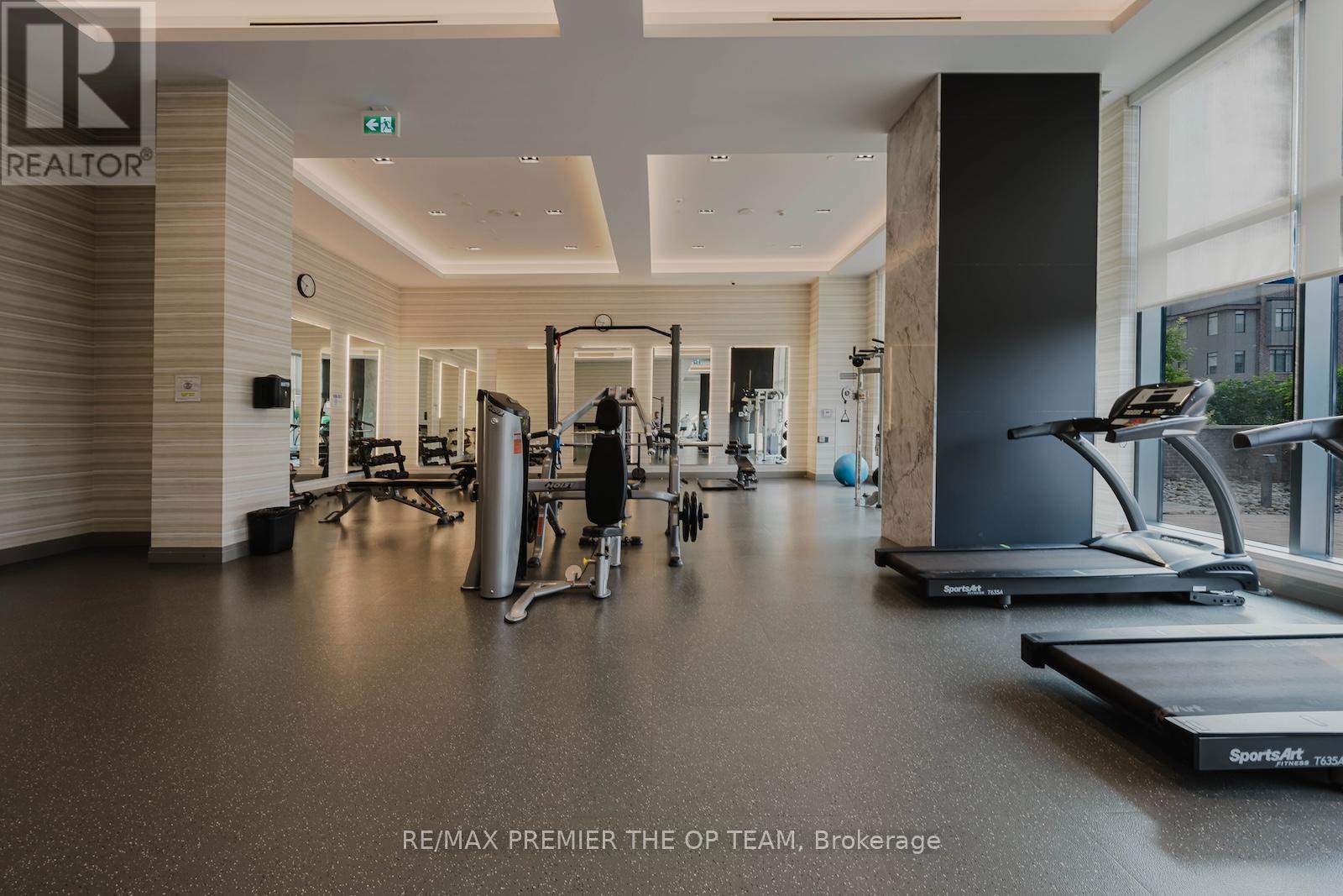 Photo 26 of 707 100 Eagle Rock Way, Vaughan ON