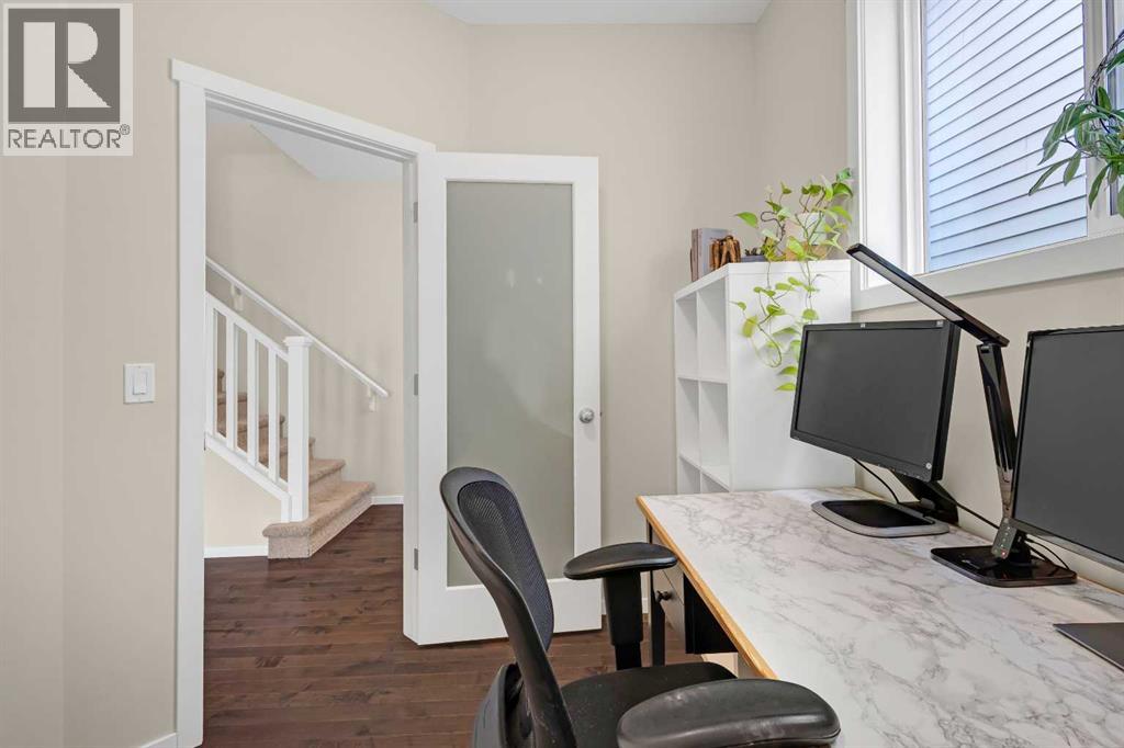 Single Family House for Sale in  Nolan Hill Drive NW Nolan Hill Calgary 