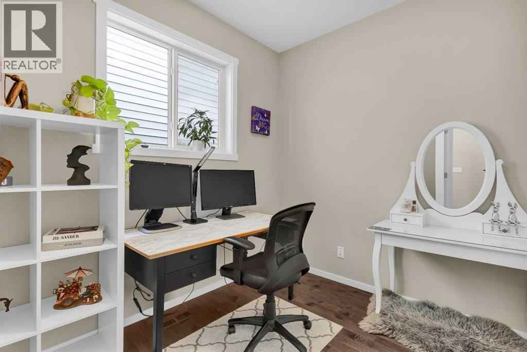 Single Family House for Sale in  Nolan Hill Drive NW Nolan Hill Calgary 
